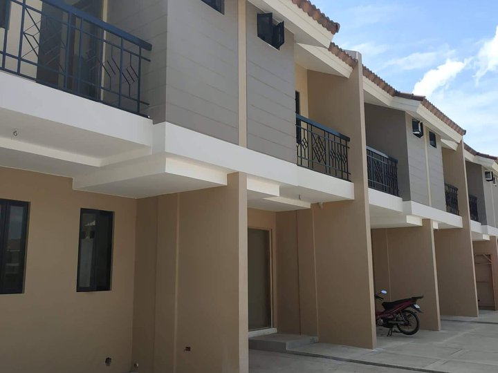 Townhouse For Sale (boundary of Antipolo & Angono)