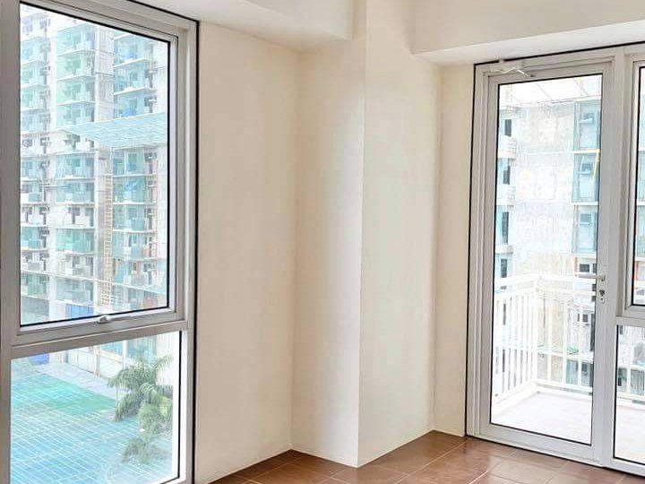 RFO Condo 2-Bedroom with balcony in Pasig near Tiendesitas