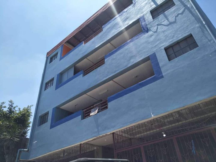 4-storey BUILDING FOR SALE in MAKATI CITY