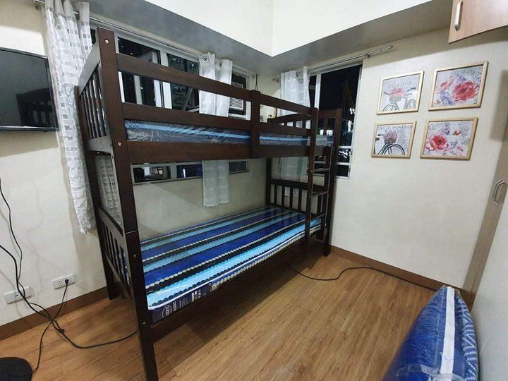Fully-furnished studio unit for rent in Boni Mandaluyong