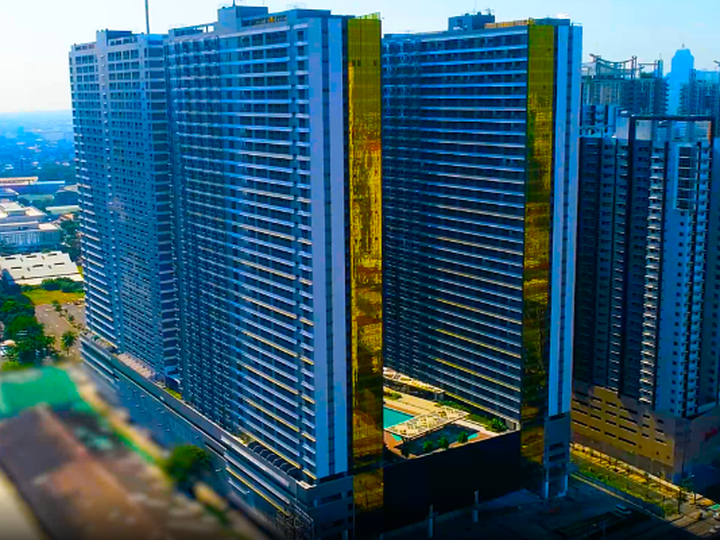 For Sale: RENT TO OWN Condo in EDSA Mandaluyong - Fame Residences