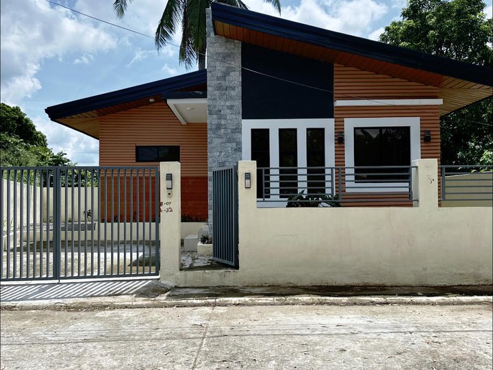 Modern & Elegant 3 Bedroom Bungalow FOR SALE in Bacolod City, Neg Occ, Philippines