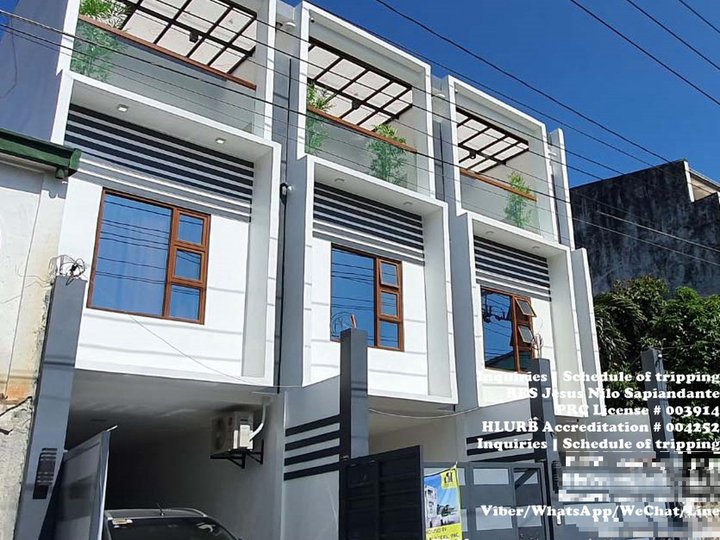RFO Commercial/Residential Townhouse For Sale in Quezon City