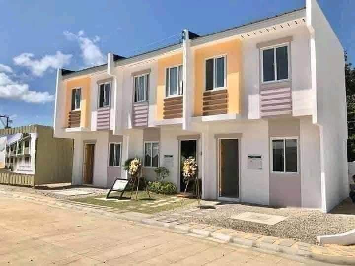 2-bedroom Townhouse For Sale in Toledo City, Cebu