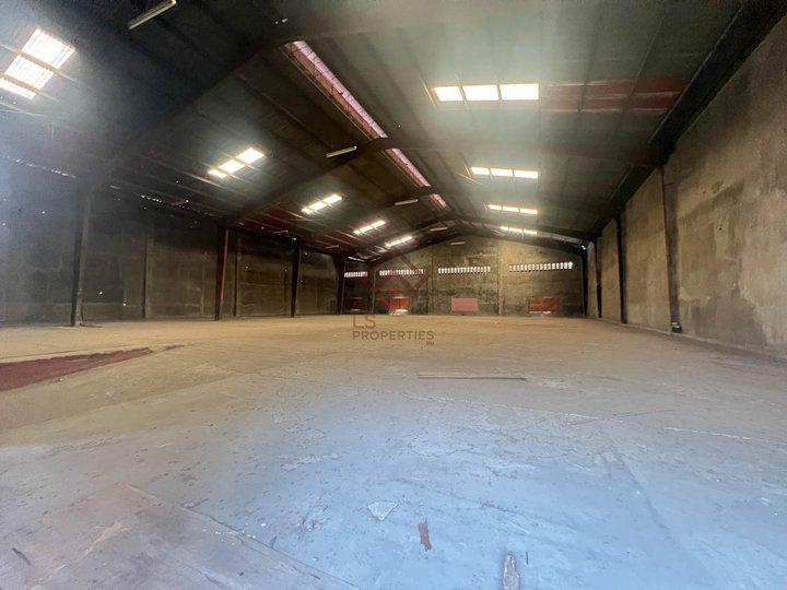 FOR RENT Spacious Warehouse near Floodway Cainta Rizal - RM20