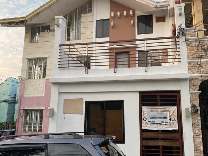 Royal South Townhomes Extended 3-Storey Townhouse in Las Pinas