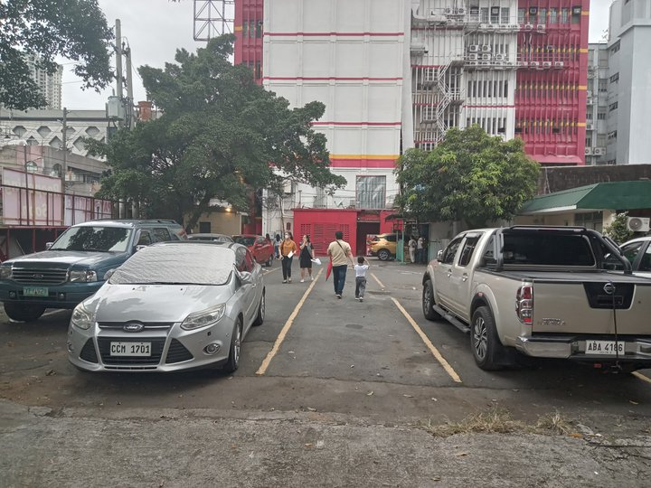 Parking Lot for Lease along Roces Quezon avenue Quezon City