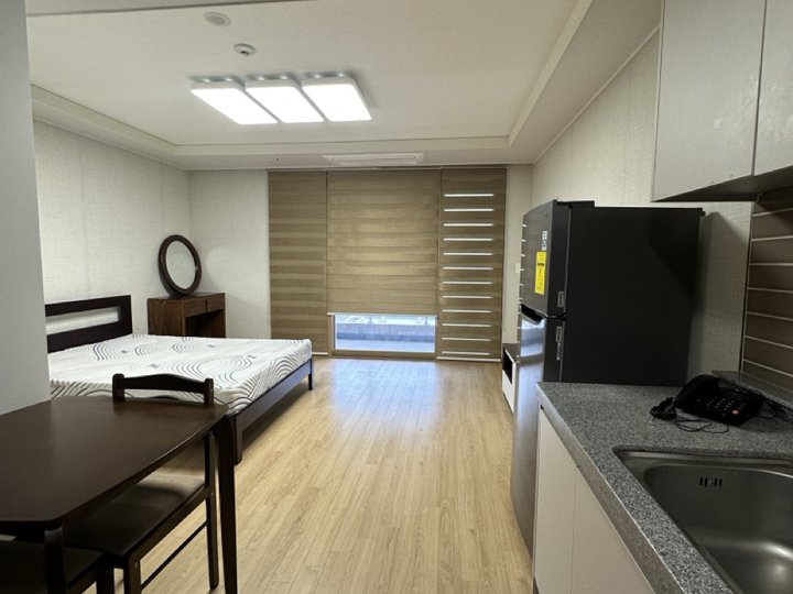 40 sqm Studio Condo For Rent Monterrace Suites in Clark Angeles Pampanga