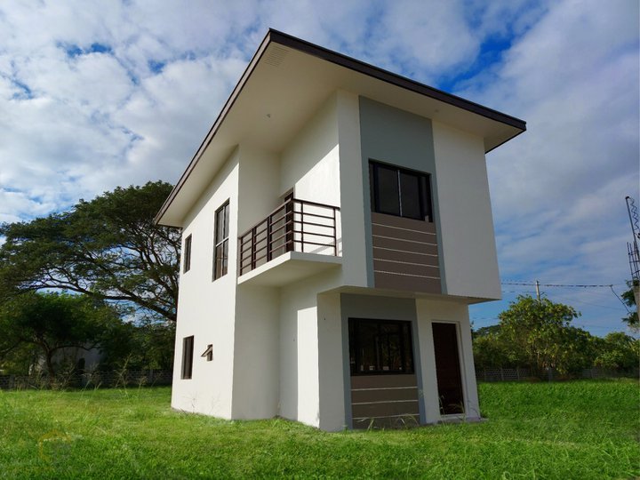RFO 4 Bedroom house and lot for sale near Nuvali Laguna Technopark