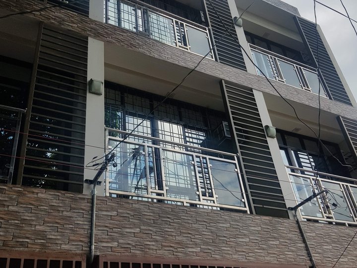 House and Lot for Sale in Sampaloc ManilaTown House [House and Lot 🏘️