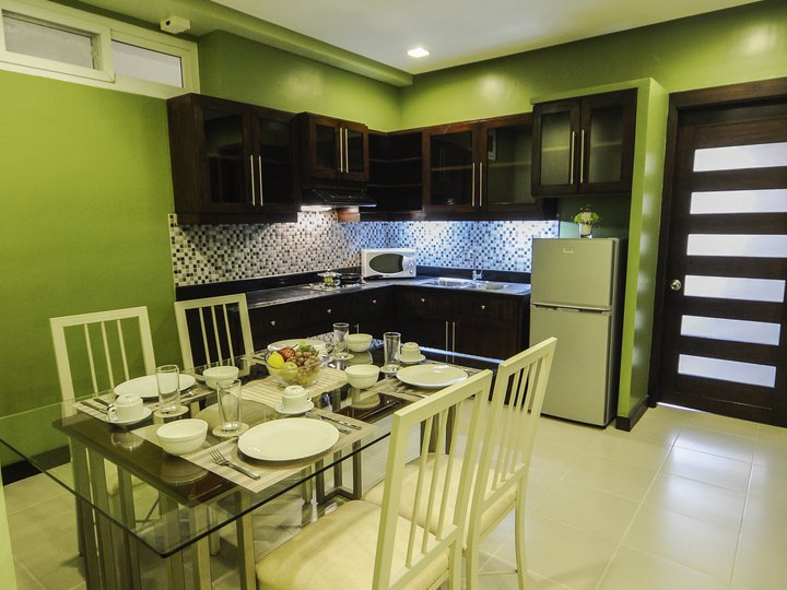 For Rent 2 Bedroom Fully Furnished with balcony, free wifi, free parking