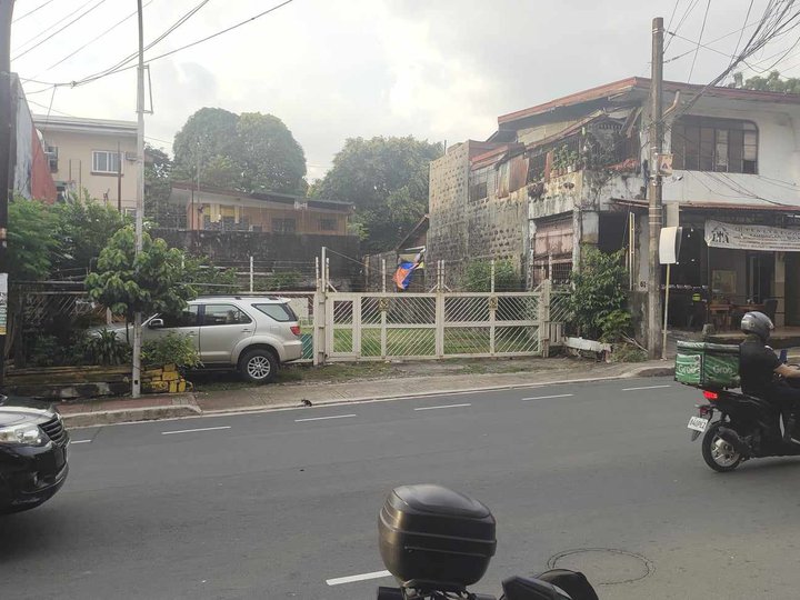 Lot for sale in Scout Chuatoco Quezon City Along the road