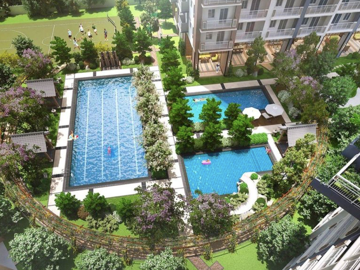 56.00 sqm 2-bedroom Condo in Mandaluyong Near Rockwell