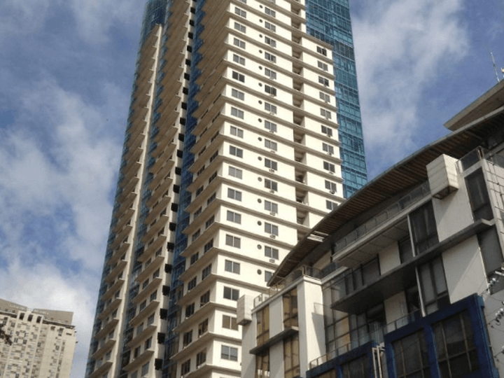 2-bedroom condo for rent Zinnia Towers Quezon City