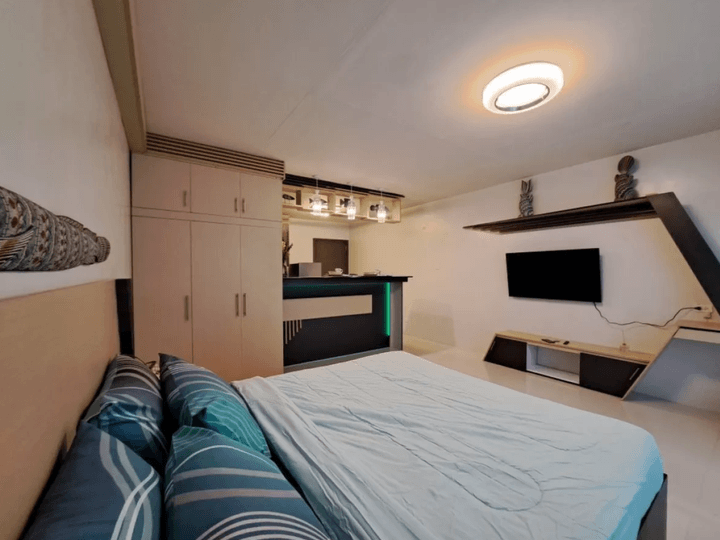 Experience Luxury Living with Stunning Seaview & Sunrise -Fully Furnished Condo