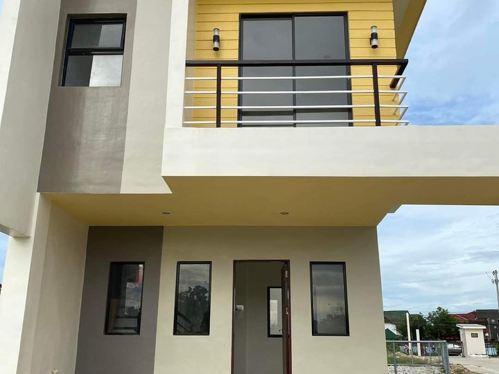 3BEDROOMS TOWNHOUSE IN LAPU-LAPU CEBU