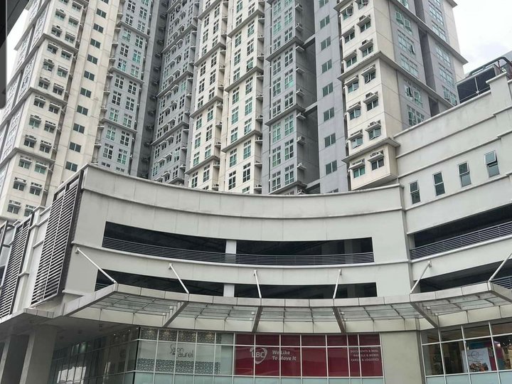 77sqm 3-Bedroom condominium  for Sale -SanLorenzo Place Makati Manila