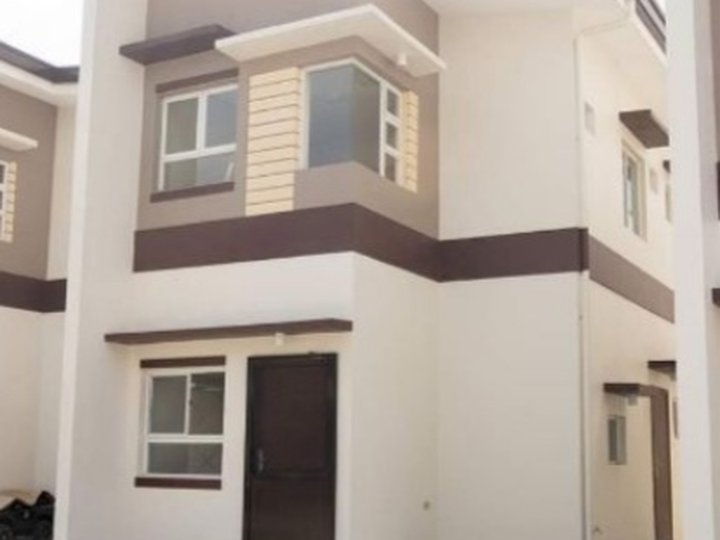 3-bedroom Single Attached House For Sale in Quezon City