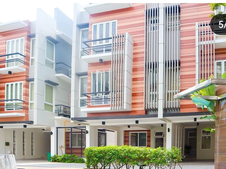 RFO Townhouse for sale in Quezon City near in TRINOMA