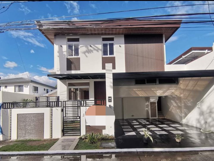 4-bedroom Modern House For Sale in BF Homes Paranaque Metro Manila