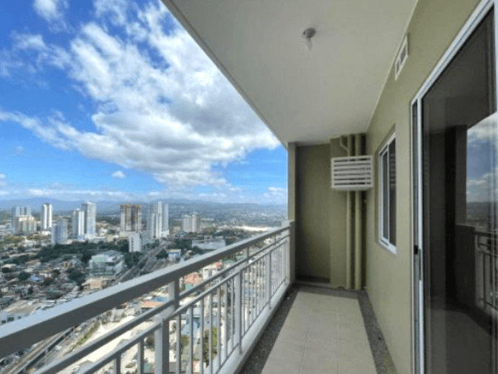DMCI infina 56.00 sqm 2-bedroom Condo For Rent in Quezon City