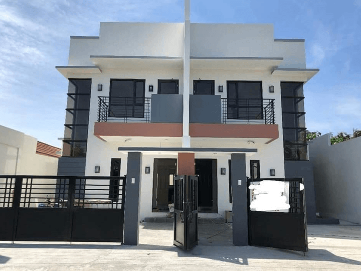 4 Bedroom Duplex House and Lot for Sale in BF Homes Paranaque