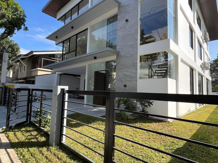 7-Bedroom Brand New House for Sale in Hillsborough Village Alabang