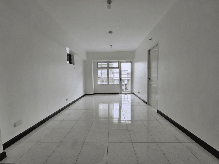 1-Bedroom Condo Unit for Sale in Two Serendra, BGC, Taguig