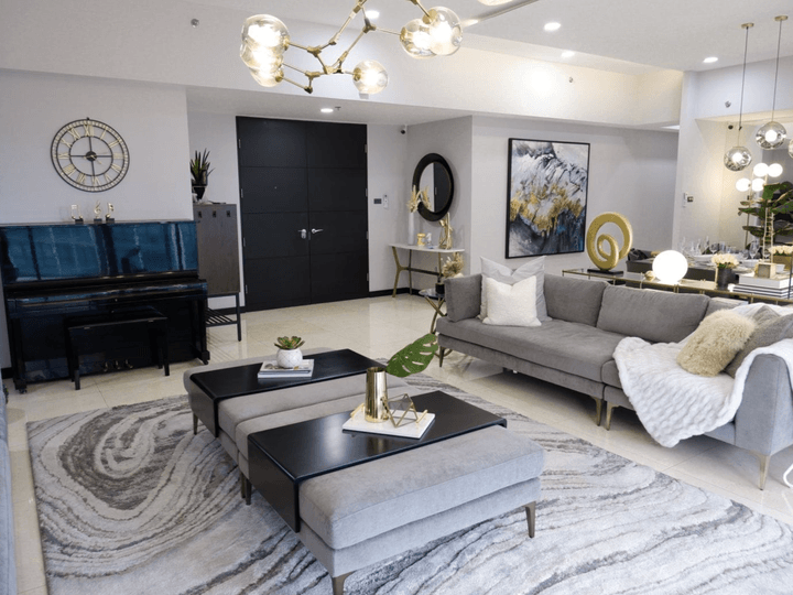 Luxury Suite Condo For Sale in  Grand Hyatt Residences , BGC