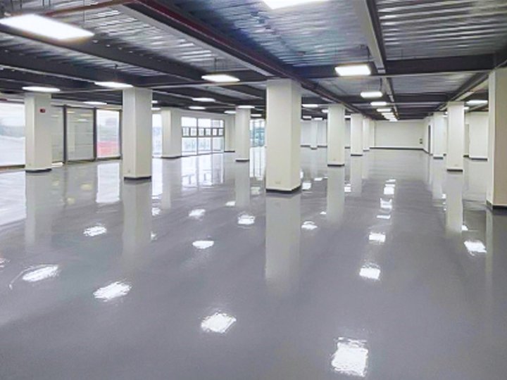 1,100/ sqm Office Space for Rent in Makati at Chino Roces