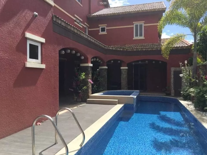 5 Bedroom House and Lot for Sale with Pool Portofino Amore Las Pinas