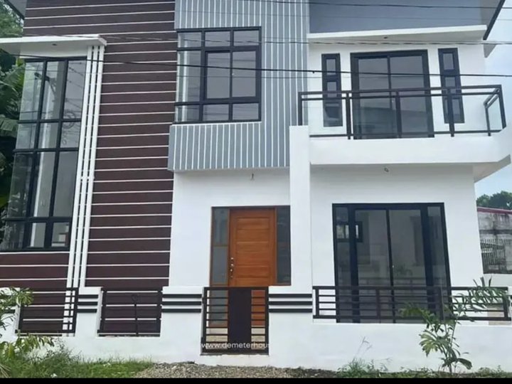 4-bedroom Single Attached House For Sale in Silang Cavite