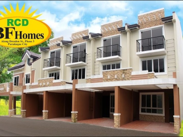 RFO 3 STOREY TOWNHOUSE FOR SALE IN BF HOMES PARARANAQUE