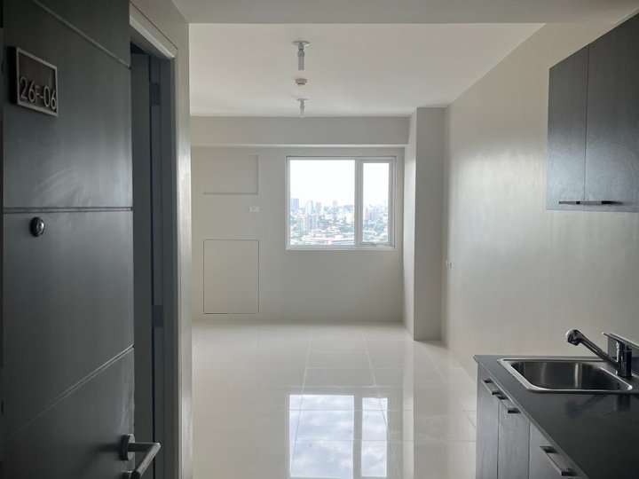 Rent to own and ready for Occupancy in shaw Mandaluyong