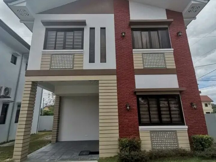 Accessible sa lahat Single Attached 3Bedrooms and 3toilet&Bath