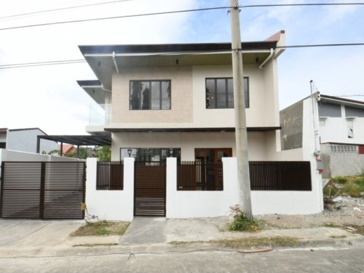 Furnished 3 -bedrooms Single Detached house for Sale by the Owner in Dasmarinas Cavite