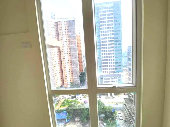 20K MONTHLY Condo ready for Occupancy 1 Bedroom in Mandaluyong near Ortigas, BGC, Makati