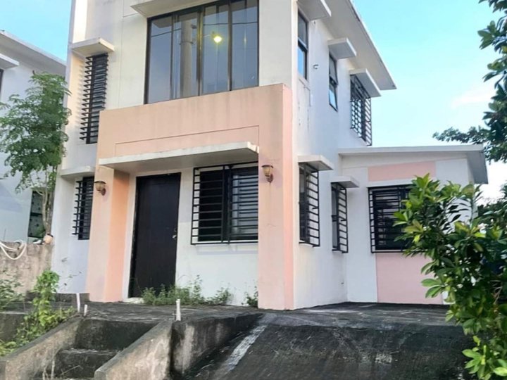 Ready For Occupancy 3-bedroom Single Detached House For Sale in Taytay Rizal