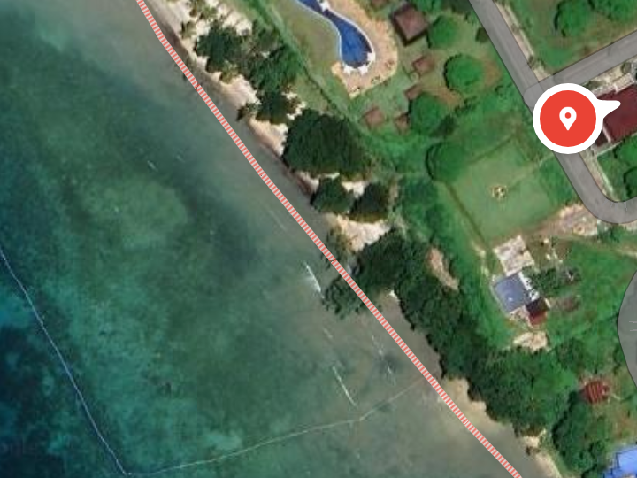 Pre-Owned 200 sqm Beach Property For Sale in Samal Davao Del Norte