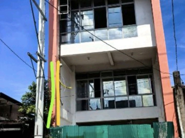 Retail space for rent in caloocan