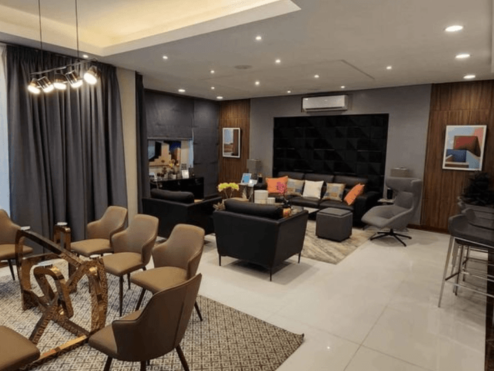 Prime Location Townhouse with 4-bedrooms For Sale in Manila