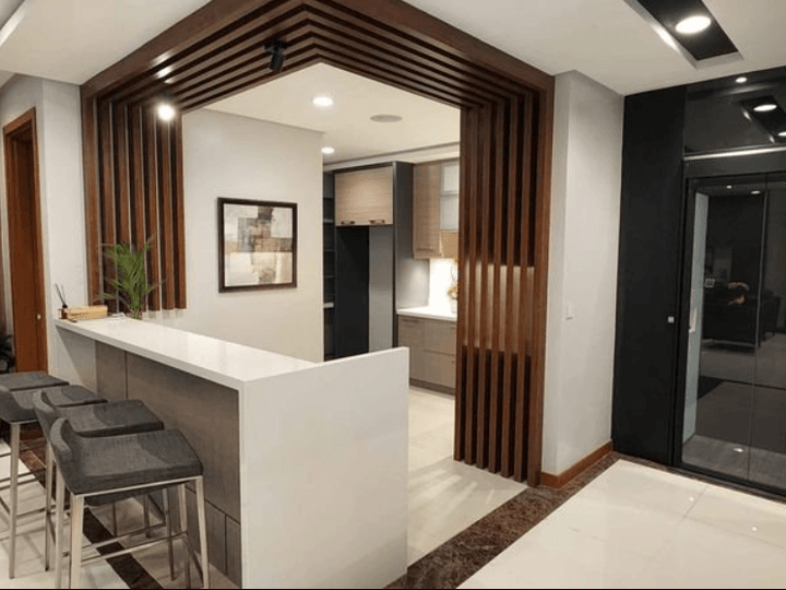 Modern Design Townhouse with 4-bedrooms For Sale in Manila