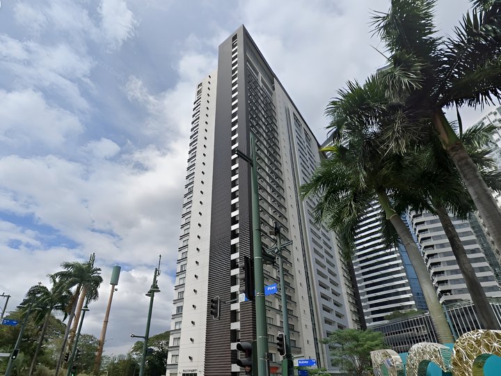 Fairways Towers Studio Unit for Rent in BGC, Fort Bonifacio Taguig City