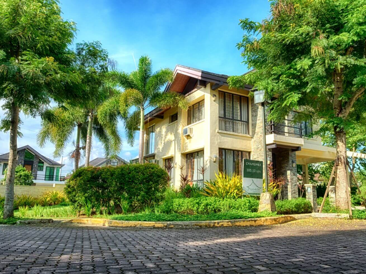 High-End 3-bedroom House For Sale in Santa Rosa Laguna