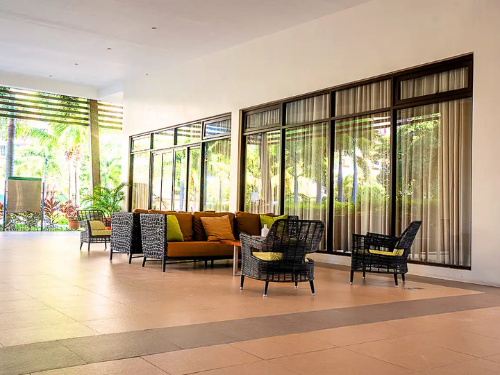 Super Prime 1-bedroom Residential Condo For Sale in Sucat, Muntinlupa City