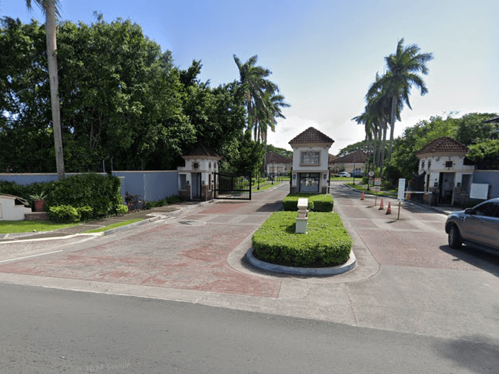 Residential lot in an exclusive village in Bacoor, Cavite for sale