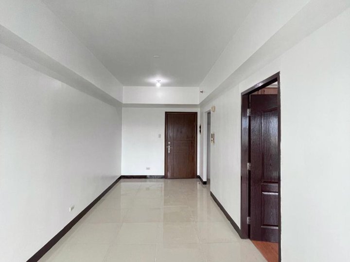 1BR FOR SALE IN EASTWOOD LE GRAND QC