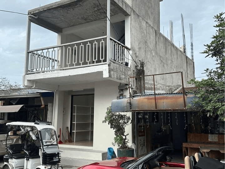 Commercial Building for Sale 3 floor