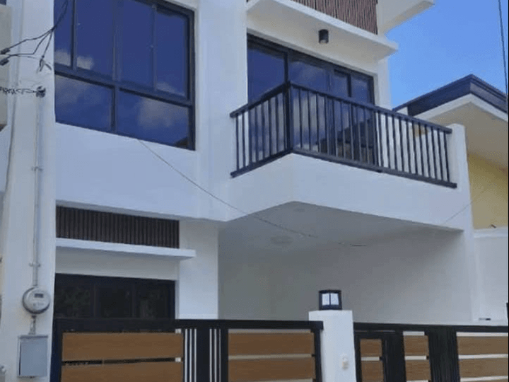 Pre-Owned 2-bedroom Single Attached House For Sale in Binangonan Rizal
