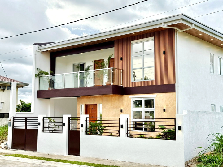 5-Bedroom House and Lot for Sale in Nuvali, Calamba, Laguna